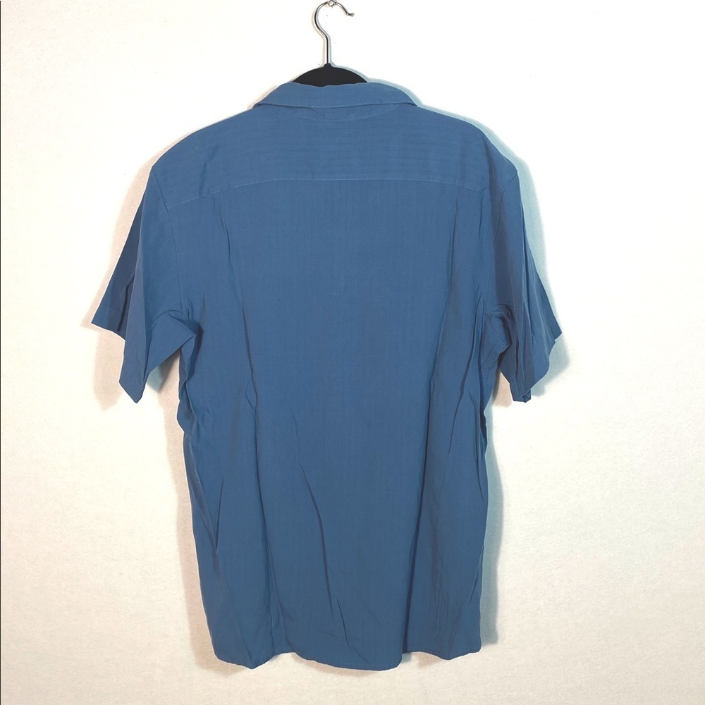Columbia Men's Blue Short Sleeve Button Down Shirt Size Large - Picture 7 of 10